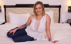MomPOV – Pornstar MILF with huge tits – Kate (2017)